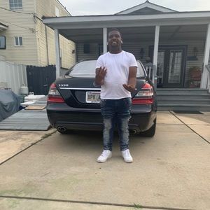 Meet your Posher, Johnathan